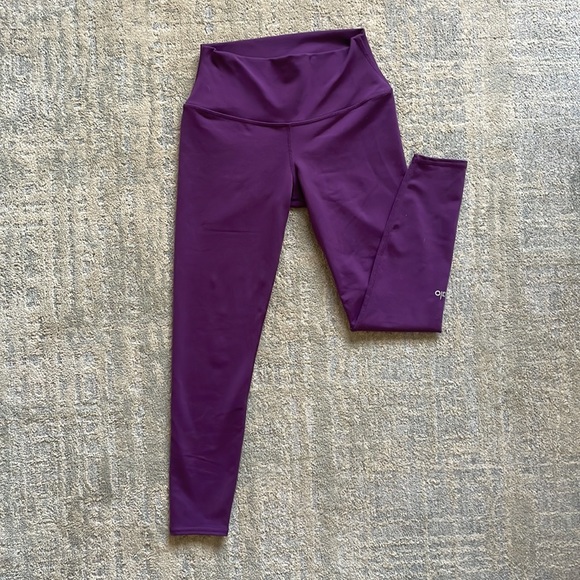 Pants - Alo 7/8 High-Waist Airbrush Legging